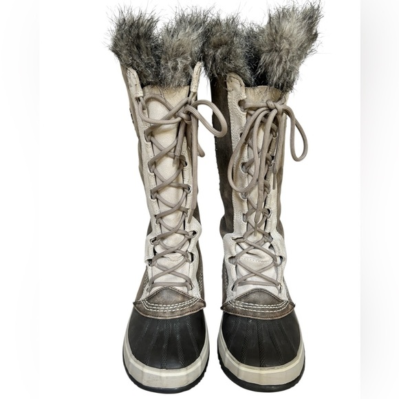 Sorel Cate the Great Lace-Up Boots, Size 8 - Picture 3 of 7